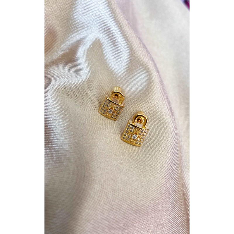 Aretes #42 candados zirconia