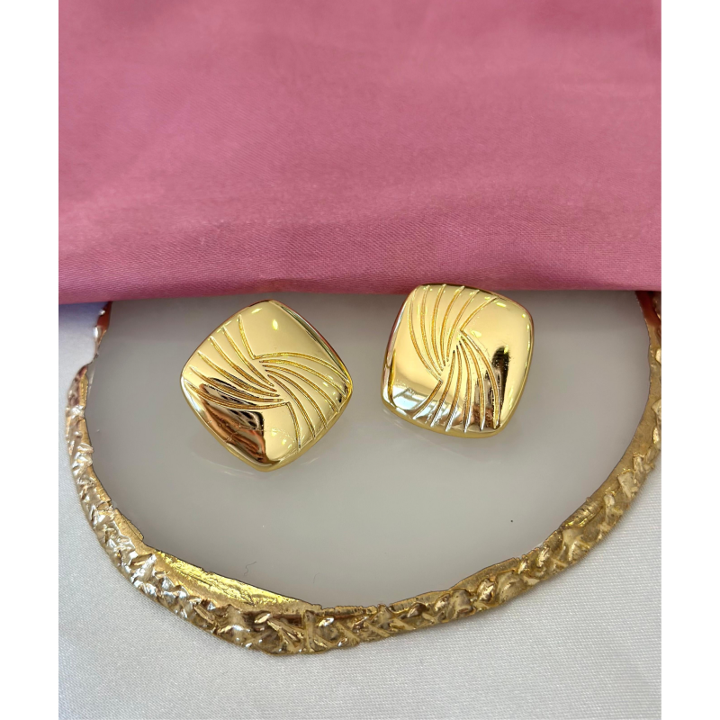 Aretes cuadrados rayas #C127