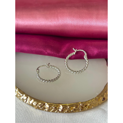 Arracada circular plateada torcida #204C