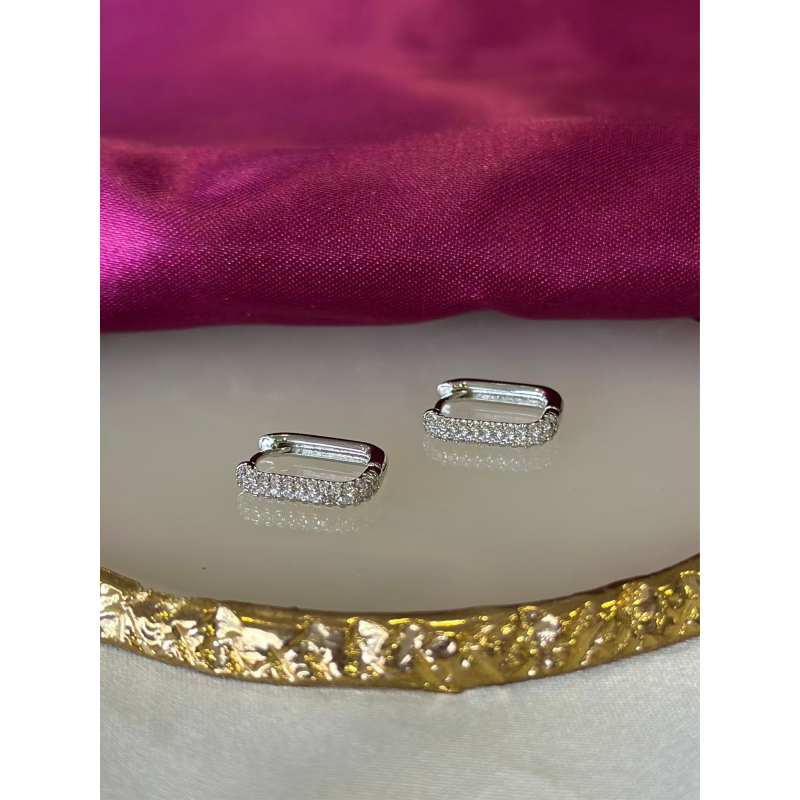 Aretes ovalados plateados zirconia #82A