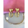 Aretes corazon con circulo ovalado #C121
