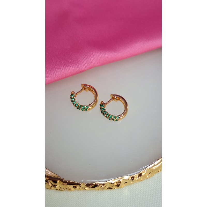 Aretes mitad zirconia verdes #146A