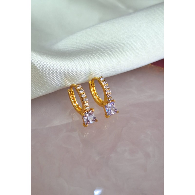 Aretes cuadrado lila con zirconias #95A