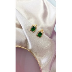 Aretes broquel verdes #73B