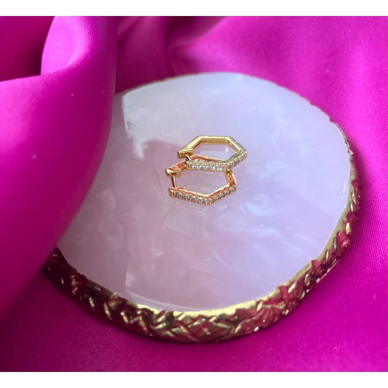 Aretes #67 hexagonal zirconia